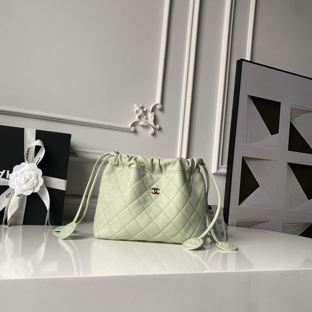 Chanel Hobo de Jour in Lambskin with Drawstring for Shoulder Crossbody Bag Carry Mini
