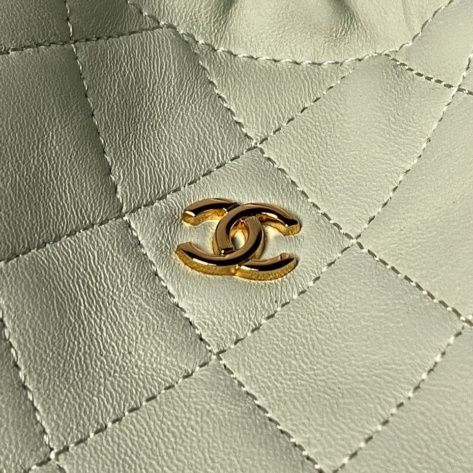 Chanel Hobo de Jour in Lambskin with Drawstring for Shoulder Crossbody Bag Carry Mini