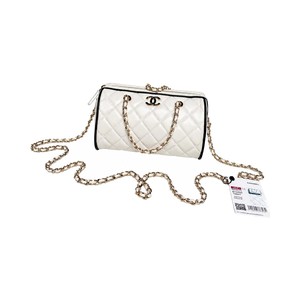Chanel 25P Bowling in Lambskin with Zipper and Detachable Chain for Handheld Shoulder Carry