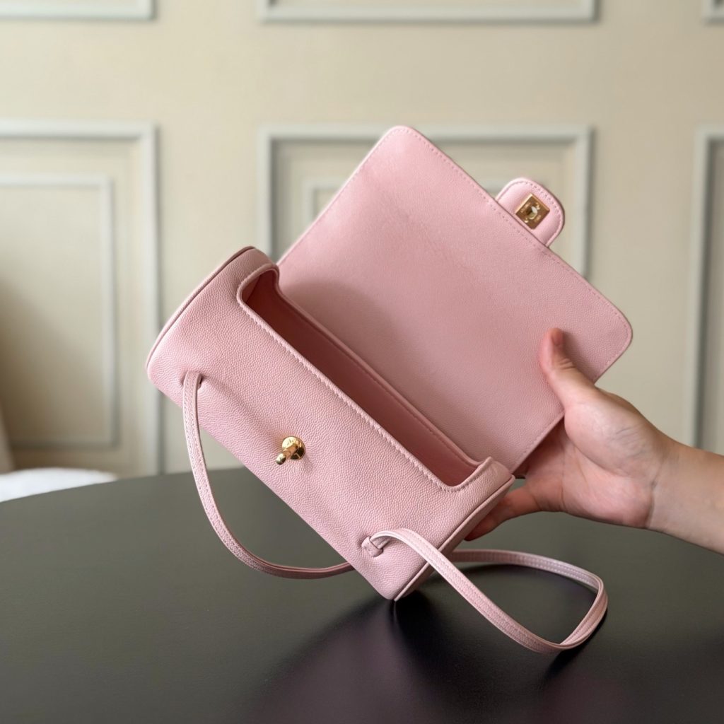 Chanel Vantage in Haas Calfskin with Magnetic Snap Flap Closure for Shoulder Bag and Handbag Carry