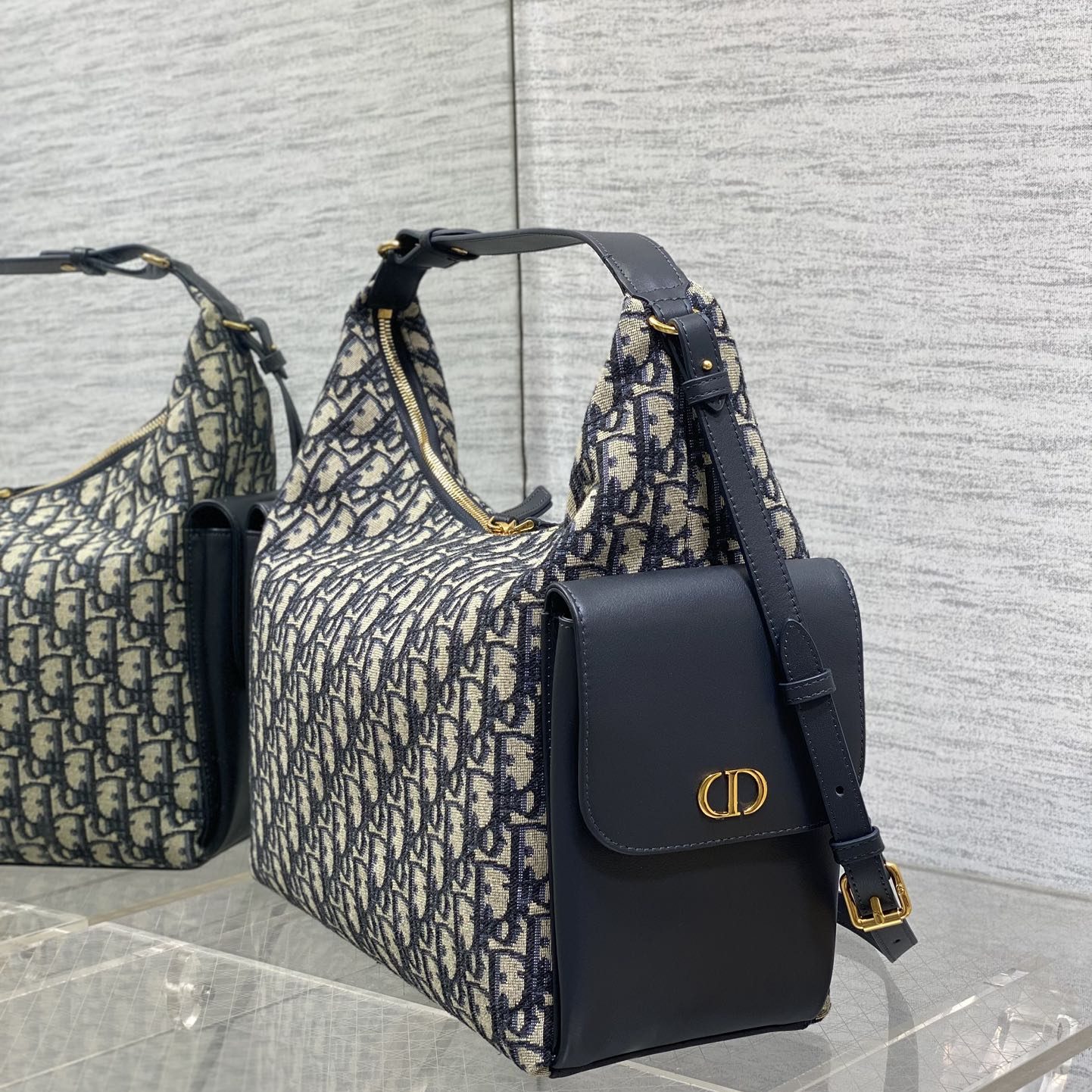 Dior Book Tote in Oblique Canvas with Lambskin Leather Trim and Zipper for Handheld Shoulder Carry