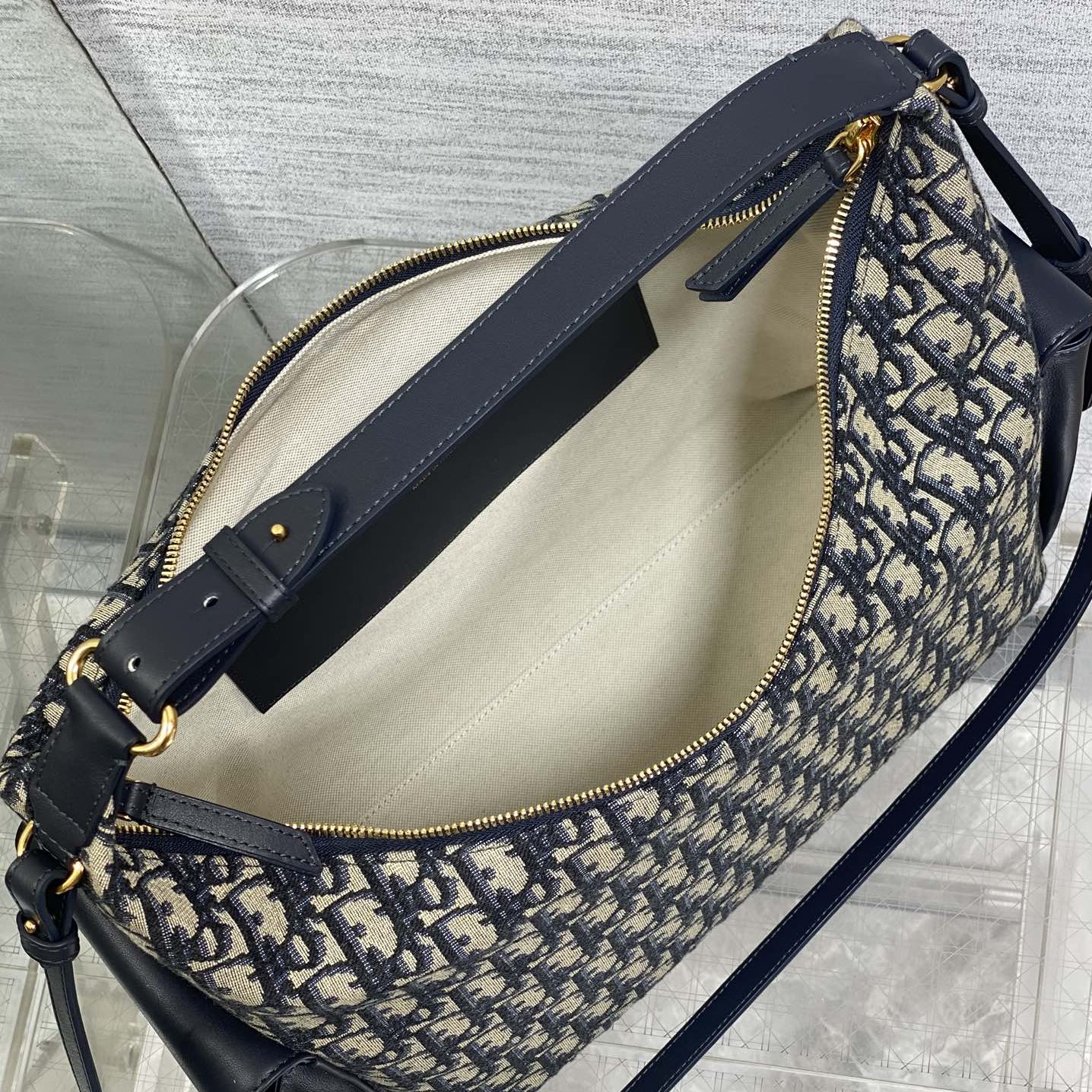 Dior Book Tote in Oblique Canvas with Lambskin Leather Trim and Zipper for Handheld Shoulder Carry