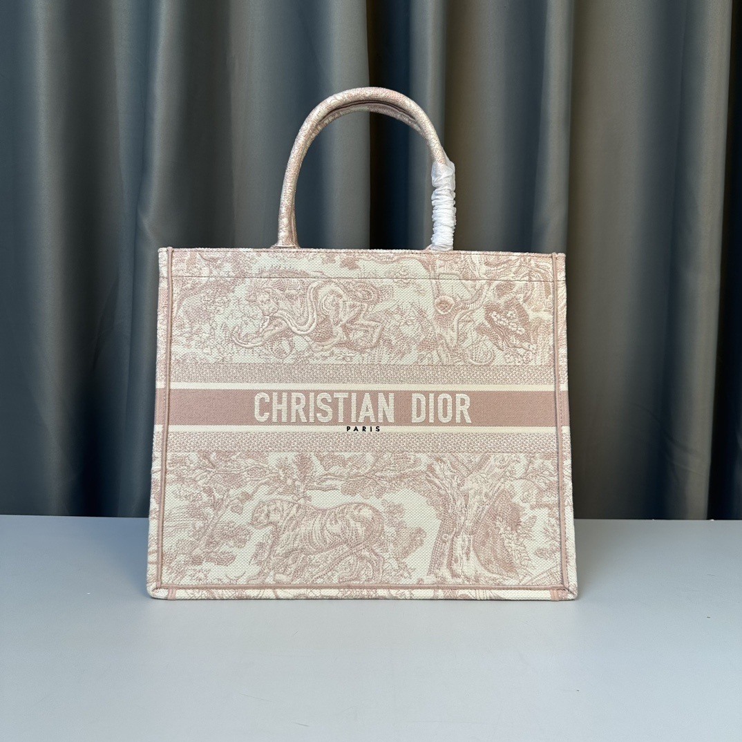 Dior Book Tote Bag in Oblique Jacquard Canvas with Open Top Closure for Handheld and Shoulder Carry