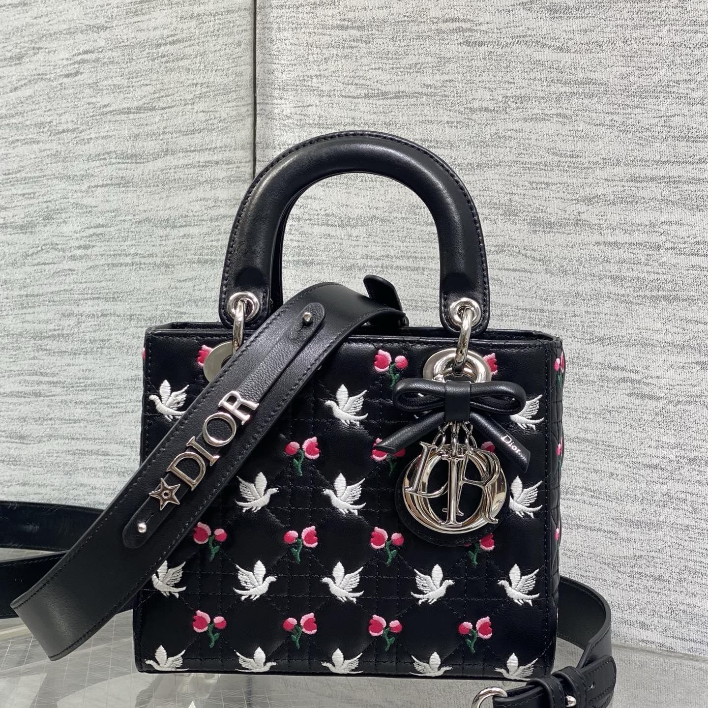 Dior Lady in Black Cannage Lambskin with White Birds Pink Flowers Embroidery and Magnetic