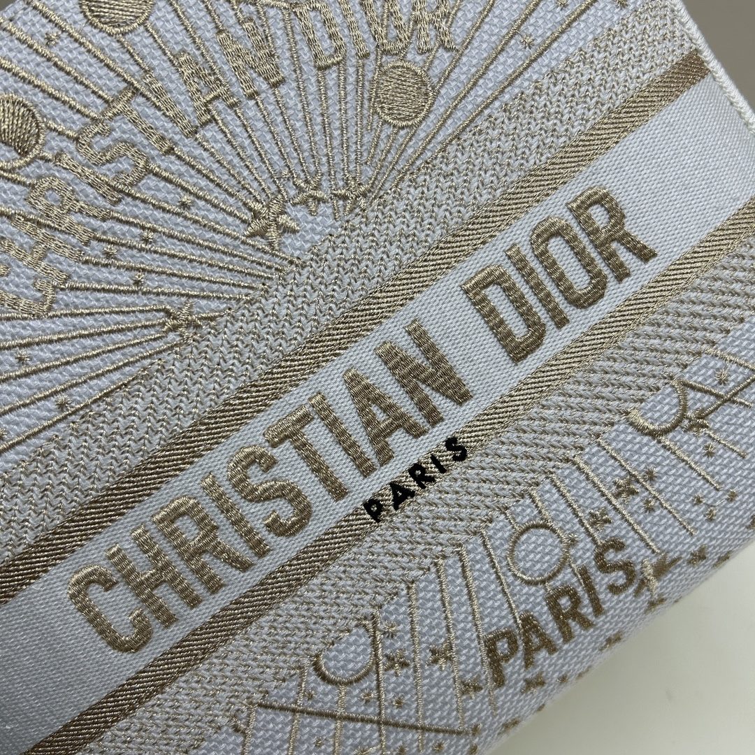 Dior Lady in Cannage Oblique Canvas with Gold Embroidery and Magnetic Snap for Handheld Carry