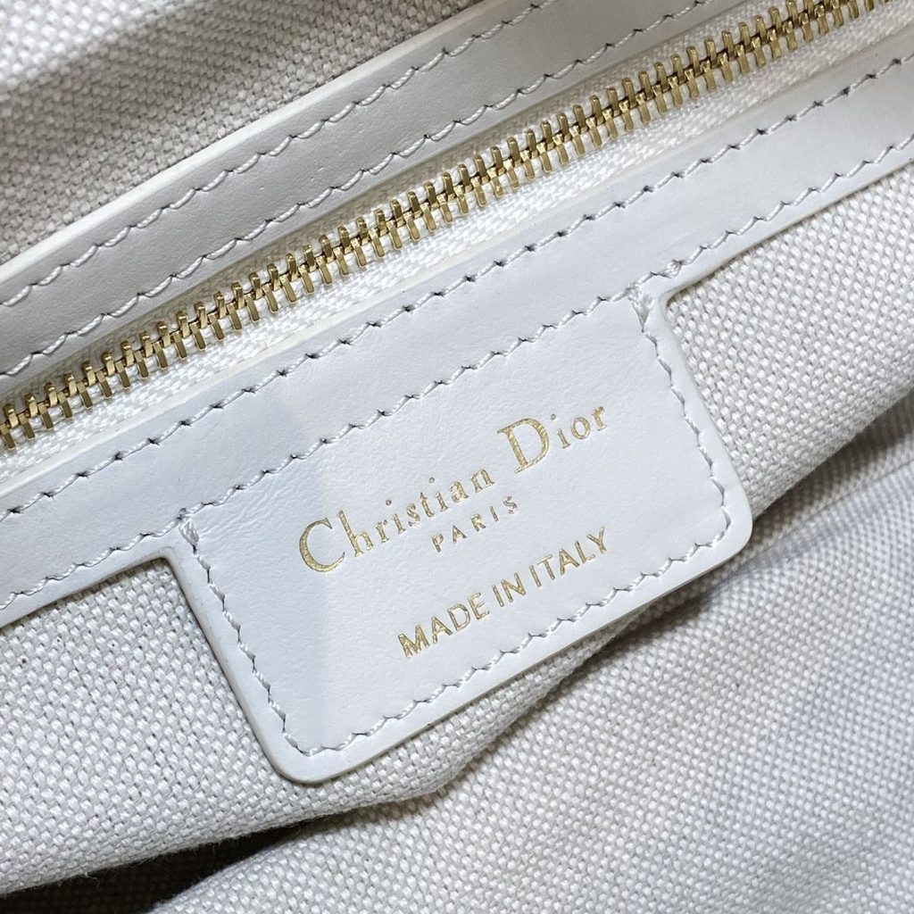 Dior B26 Hobo in Cannage Calfskin with Zipper for Shoulder Crossbody Carry Designer Bag
