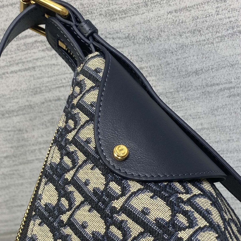 Dior Book Tote in Oblique Canvas / Calfskin Leather with Zipper Closure for Hand CarryShoulder Carry
