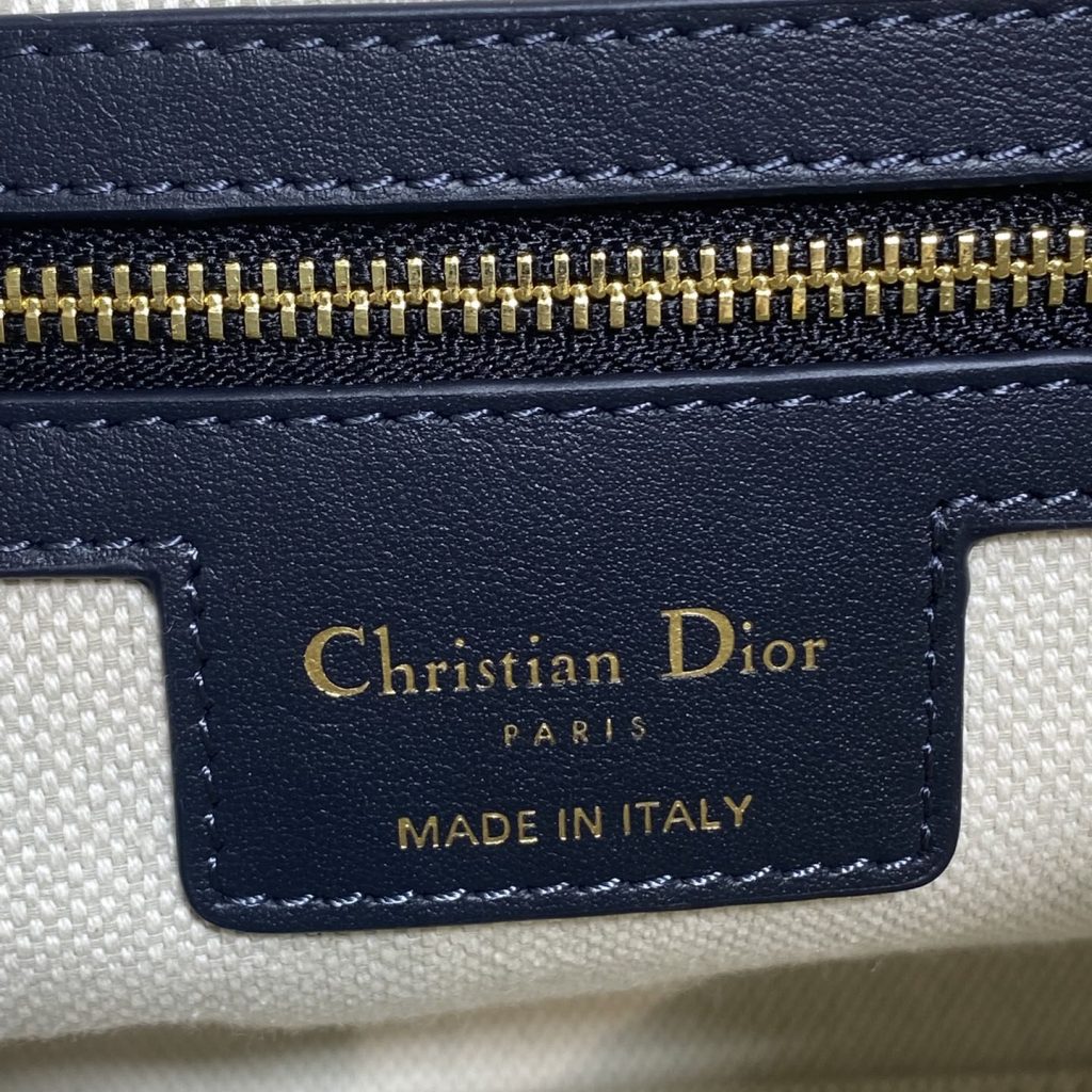 Dior Book Tote in Oblique Canvas / Calfskin Leather with Zipper Closure for Hand CarryShoulder Carry