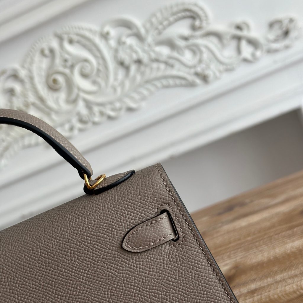 Hermes Kelly Mini 2 in Epsom Leather with Twist Lock Flap Closure for Handheld and Shoulder Carry