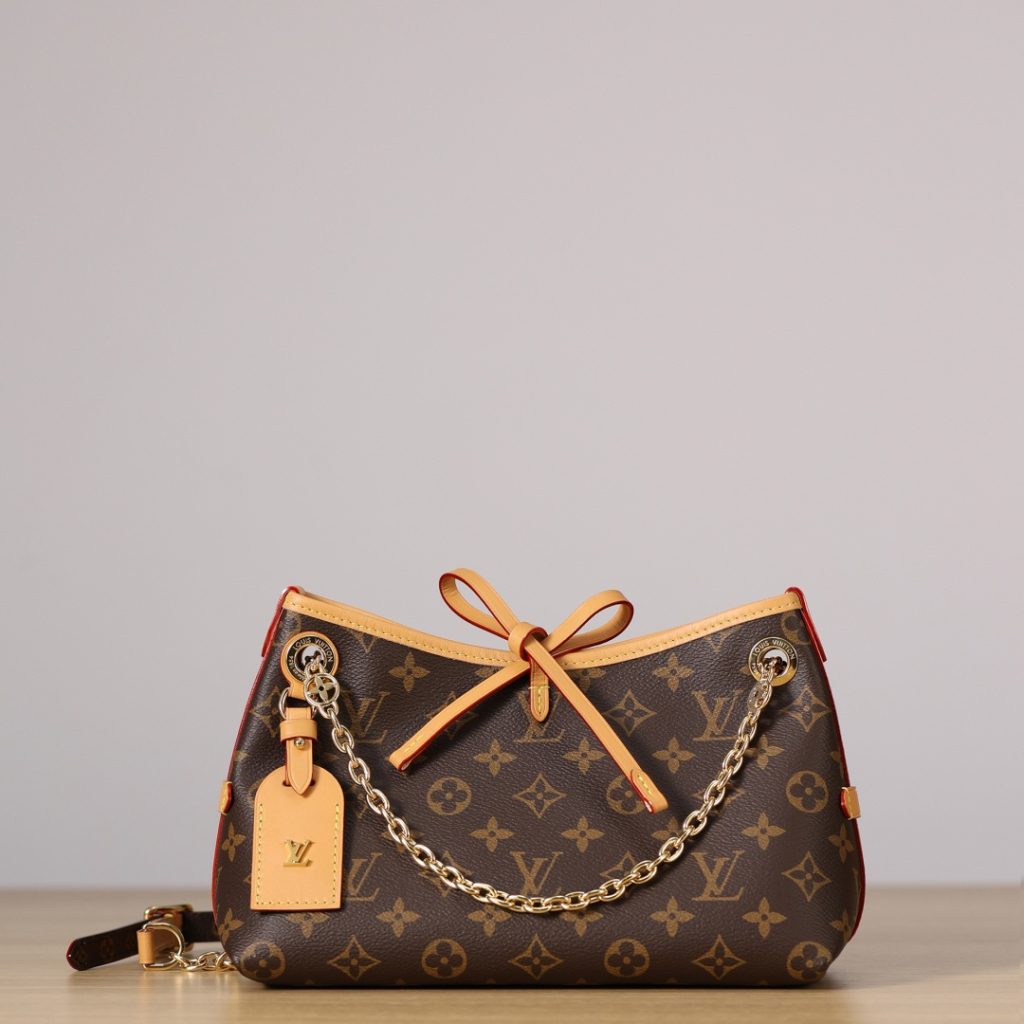 Louis Vuitton Carryall in Monogram Canvas with Drawstring and Magnetic Snap for Shoulder Crossbody