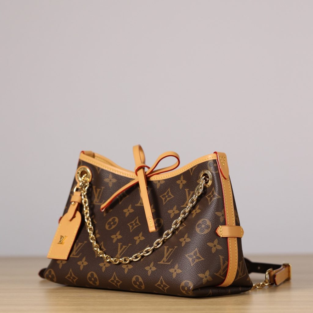Louis Vuitton Carryall in Monogram Canvas with Drawstring and Magnetic Snap for Shoulder Crossbody