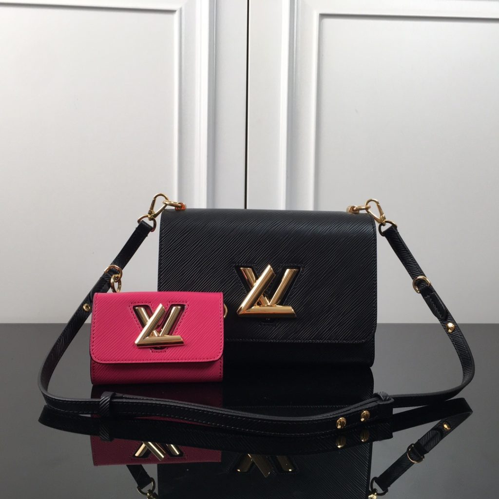 Louis Vuitton Twist in Epi Leather with Lock Closure for Shoulder Crossbody Bag Carry M59885