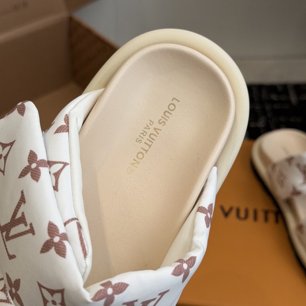 Louis Vuitton Pool Pillow Comfort Two-Strap Velcro Open-Toe Mule Flat Sandals