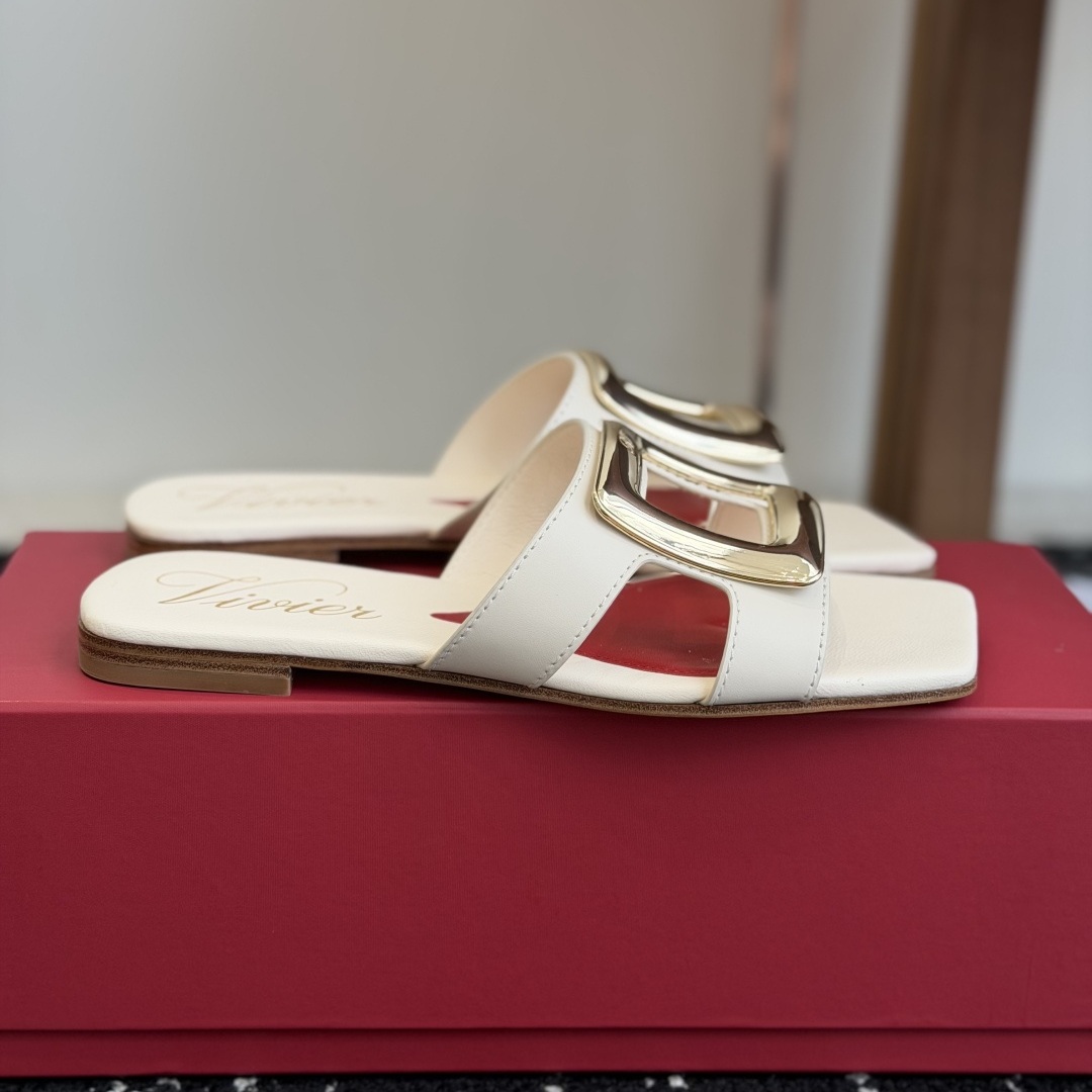 Roger Vivier Buckle-Trim Square Toe Leather Flat Sandals for Women