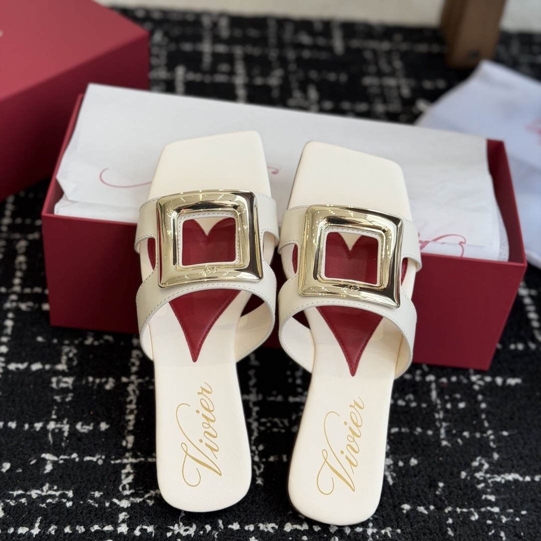Roger Vivier Buckle-Trim Square Toe Leather Flat Sandals for Women