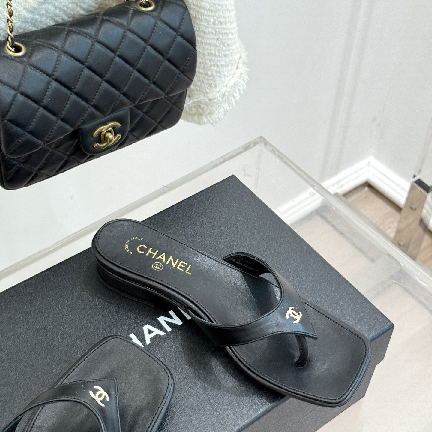 CHANEL CC Logo Gold Toe Post Block Heel Slippers in Full-grain Lambskin with Italian Leather Sole