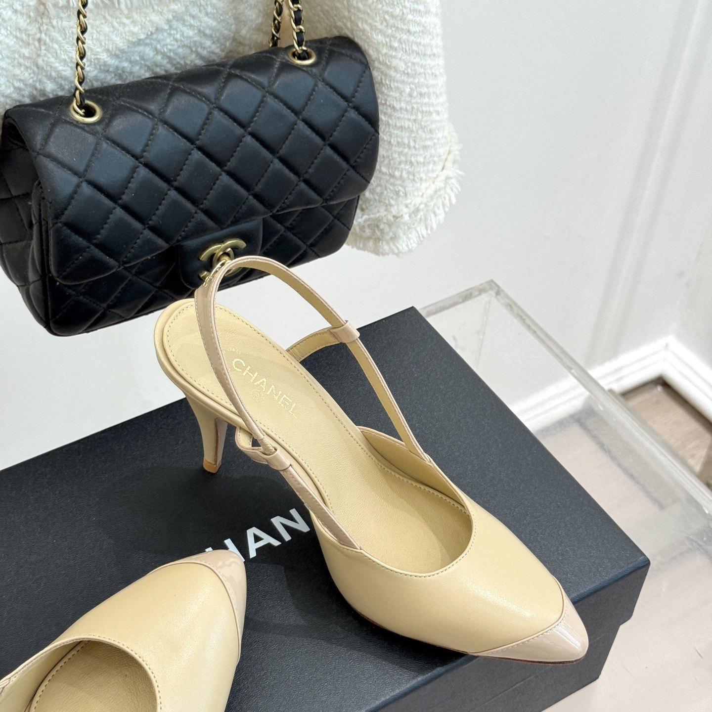 CHANEL Two-tone Pointed Toe Ankle-strap Stiletto Heel Sandals in Lambskin with Italian Leather Sole