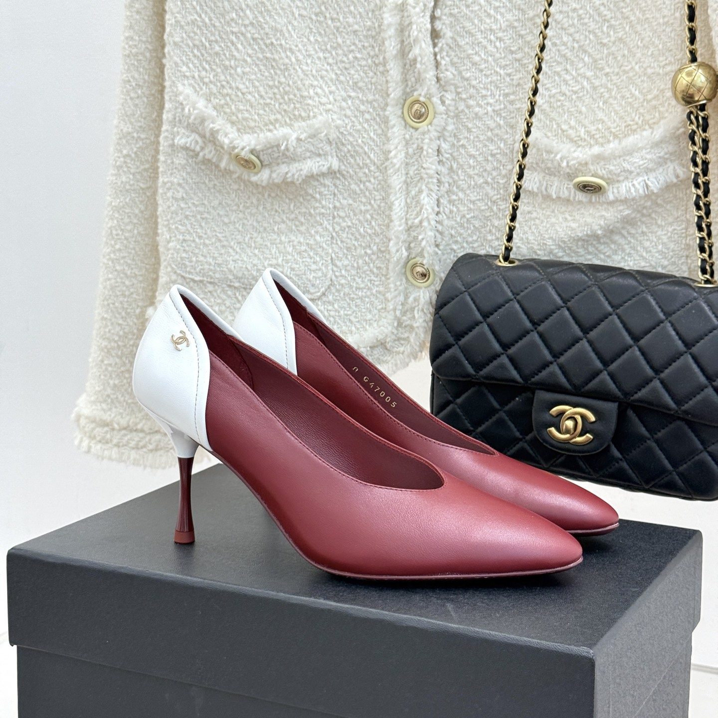 CHANEL Two-tone Double C Pointed Toe High Heel Pumps in Full-grain Lambskin, Italian Sole