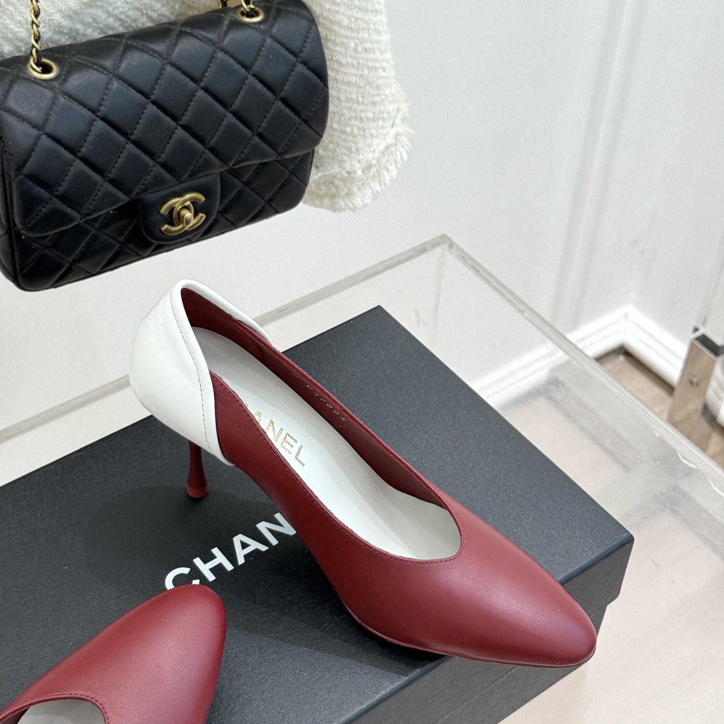 CHANEL Two-tone Double C Pointed Toe High Heel Pumps in Full-grain Lambskin, Italian Sole