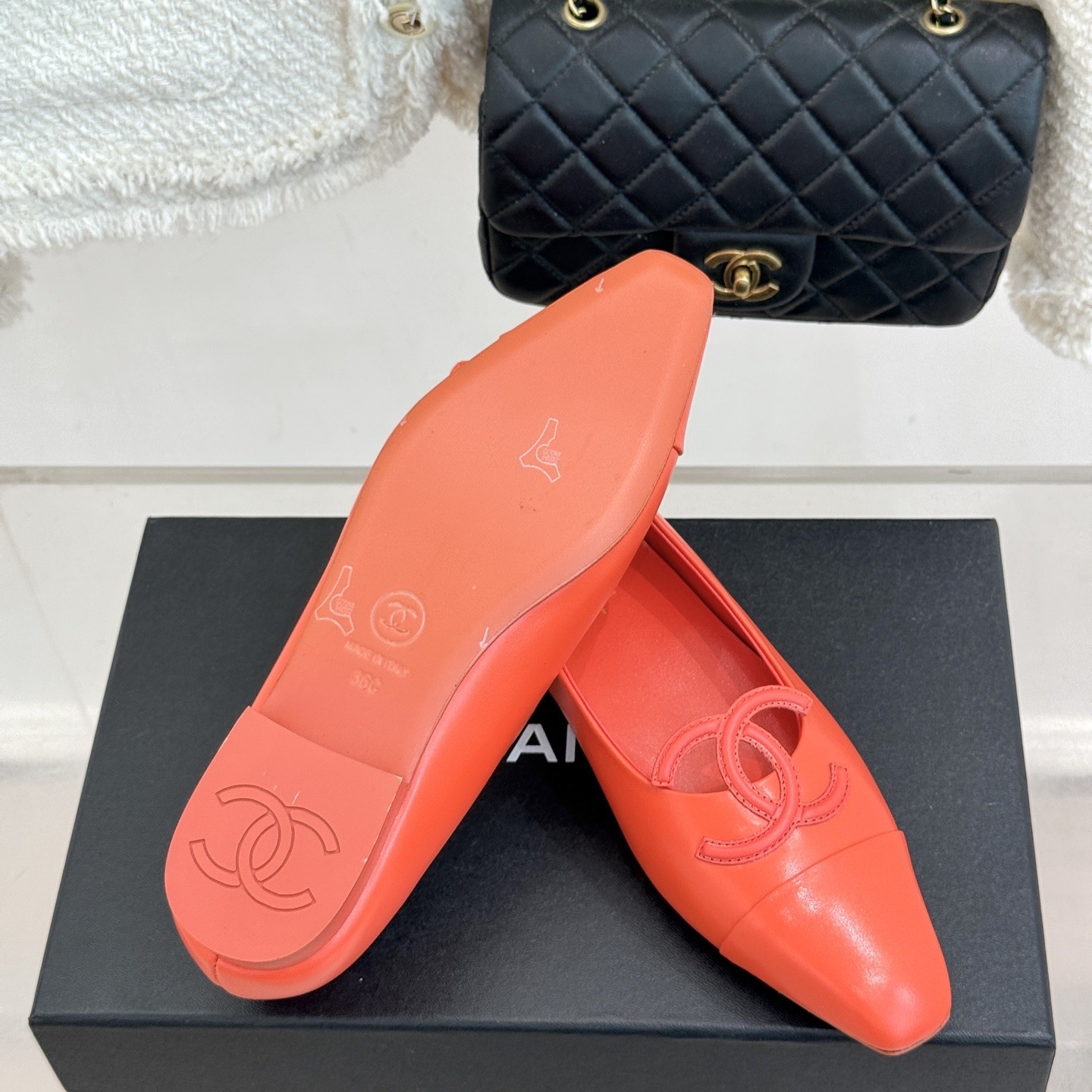 CHANEL Double C Two-tone Flat Ballet Flats in Full-grain Lambskin with Italian Leather Sole