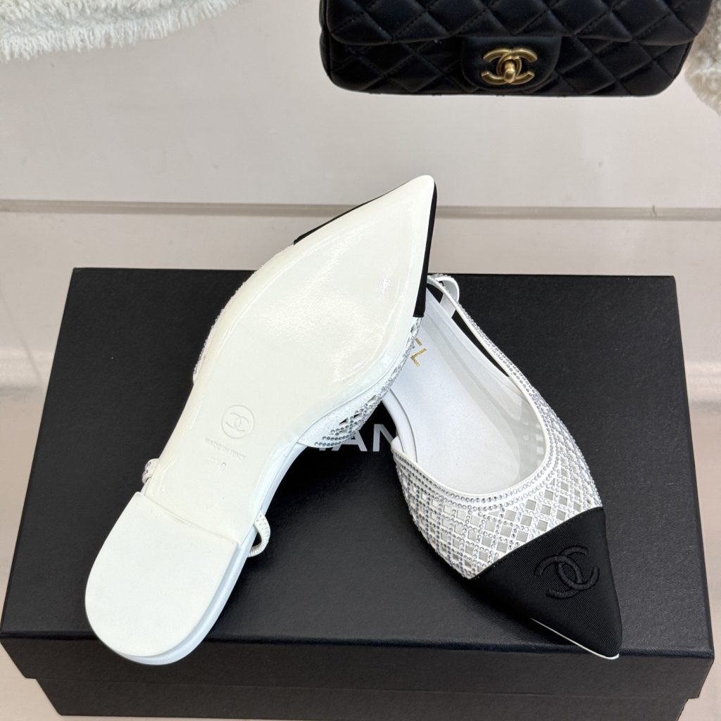 CHANEL Double C Square Toe Glossy Leather Flat Loafers in Genuine Lambskin Italian Leather Sole