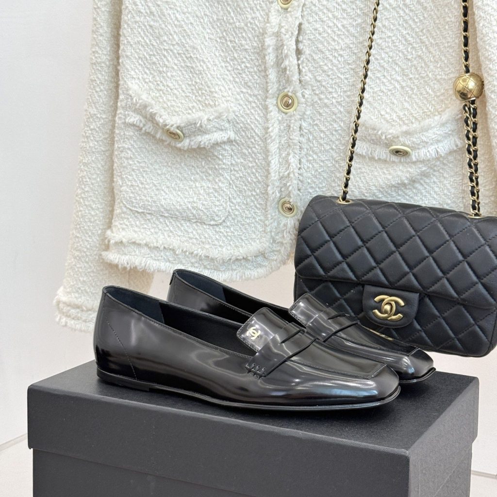 CHANEL Double C Square Toe Glossy Leather Flat Loafers in Genuine Lambskin Italian Leather Sole