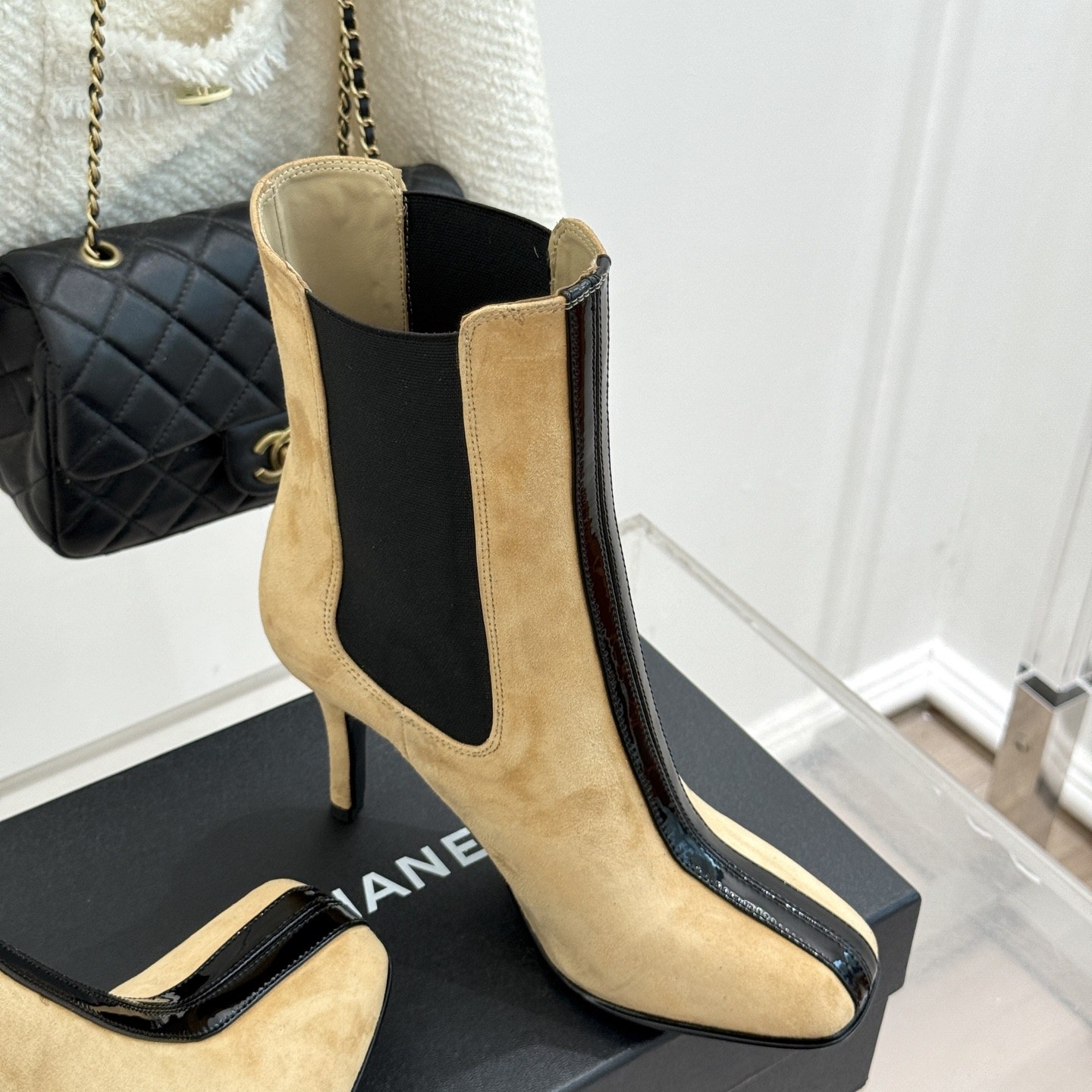 CHANEL Croc-embossed Square Toe Chelsea Ankle Boots in Genuine Lambskin Italian Leather Sole