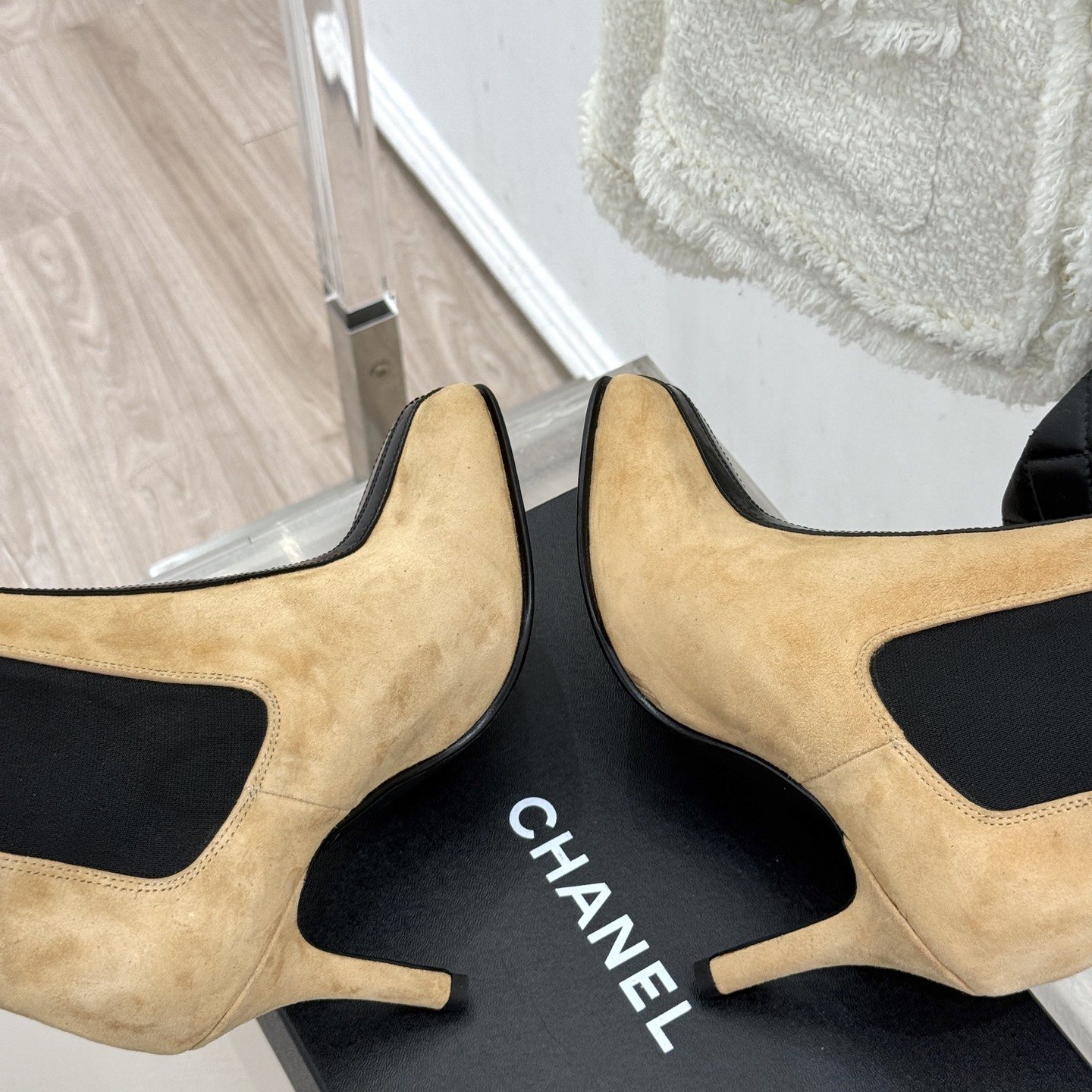 CHANEL Croc-embossed Square Toe Chelsea Ankle Boots in Genuine Lambskin Italian Leather Sole