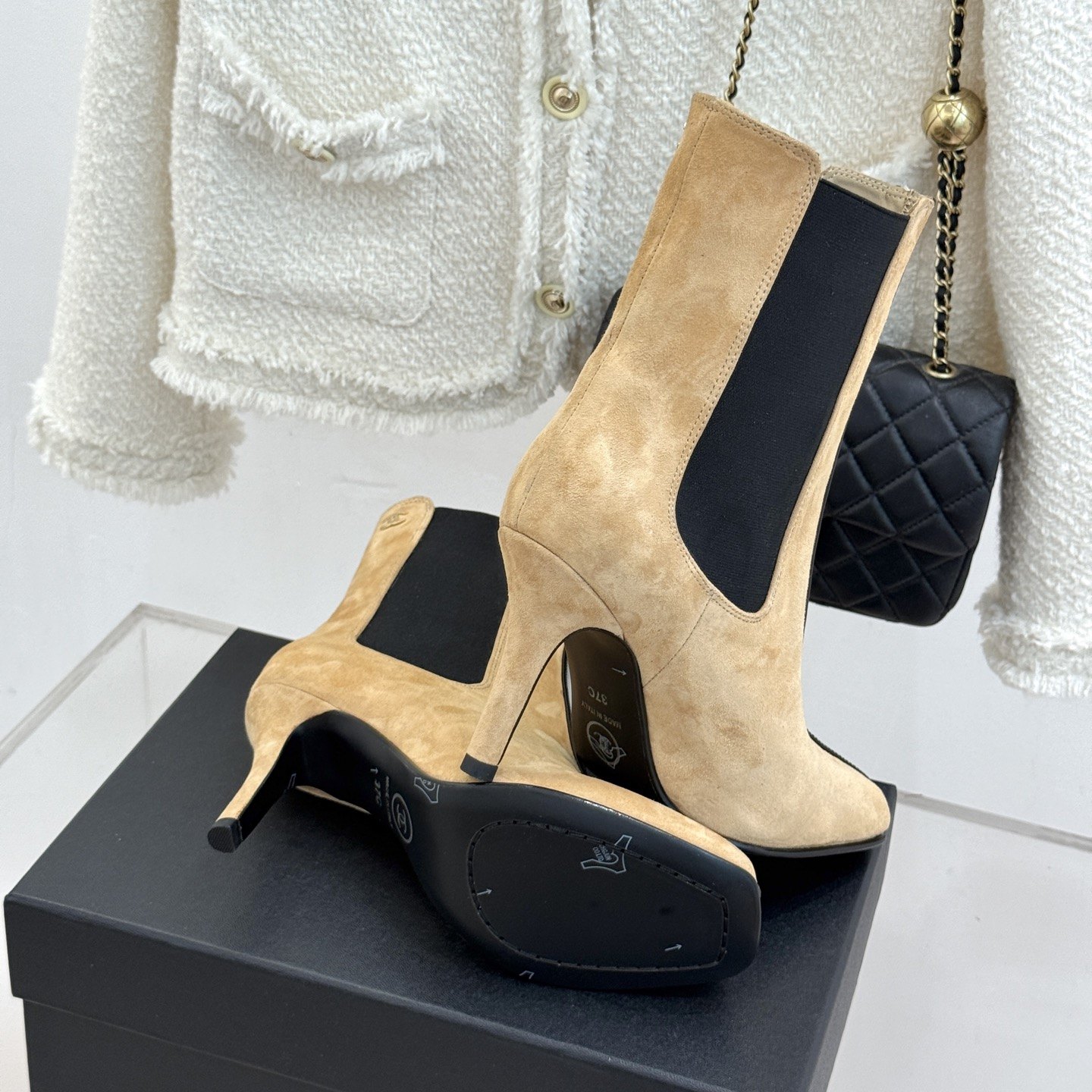 CHANEL Croc-embossed Square Toe Chelsea Ankle Boots in Genuine Lambskin Italian Leather Sole
