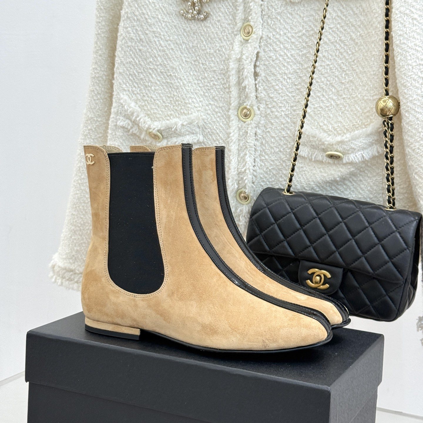 CHANEL Croc-embossed Square Toe Chelsea Boots in Genuine Lambskin Italian Leather Sole