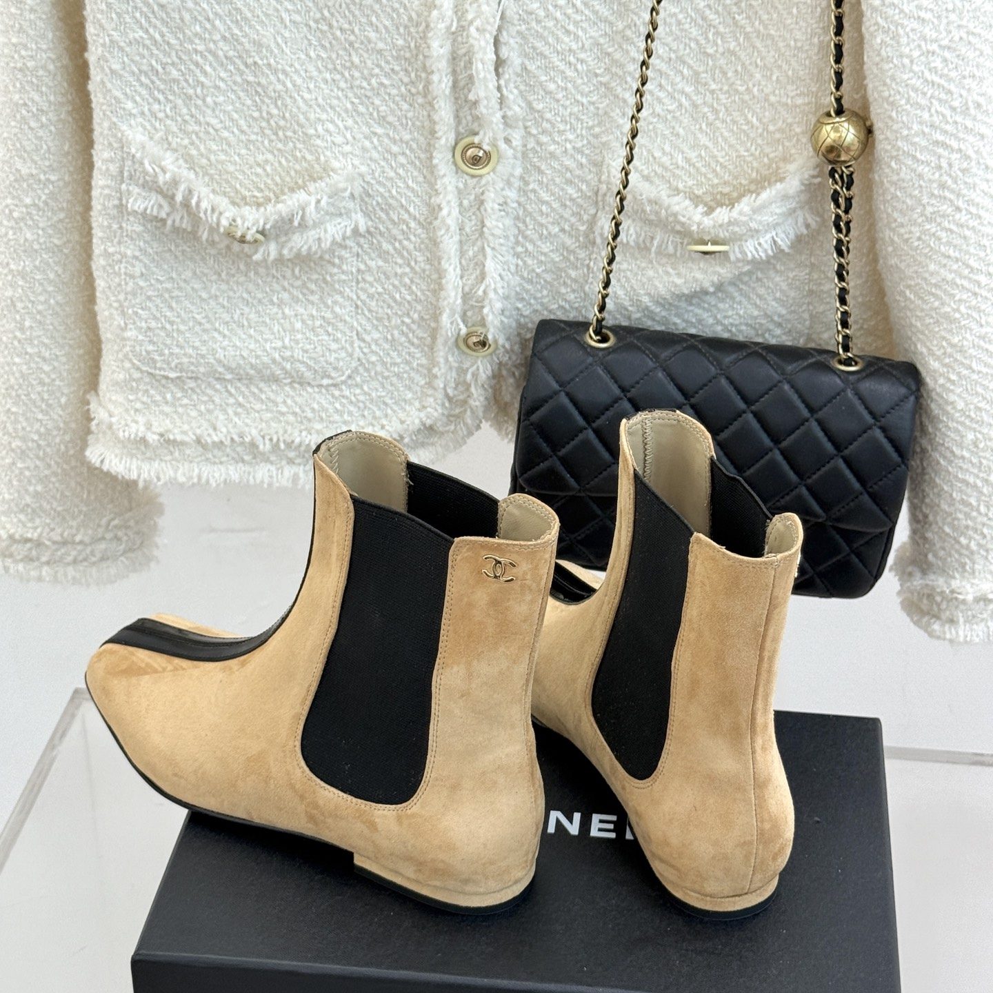 CHANEL Croc-embossed Square Toe Chelsea Boots in Genuine Lambskin Italian Leather Sole
