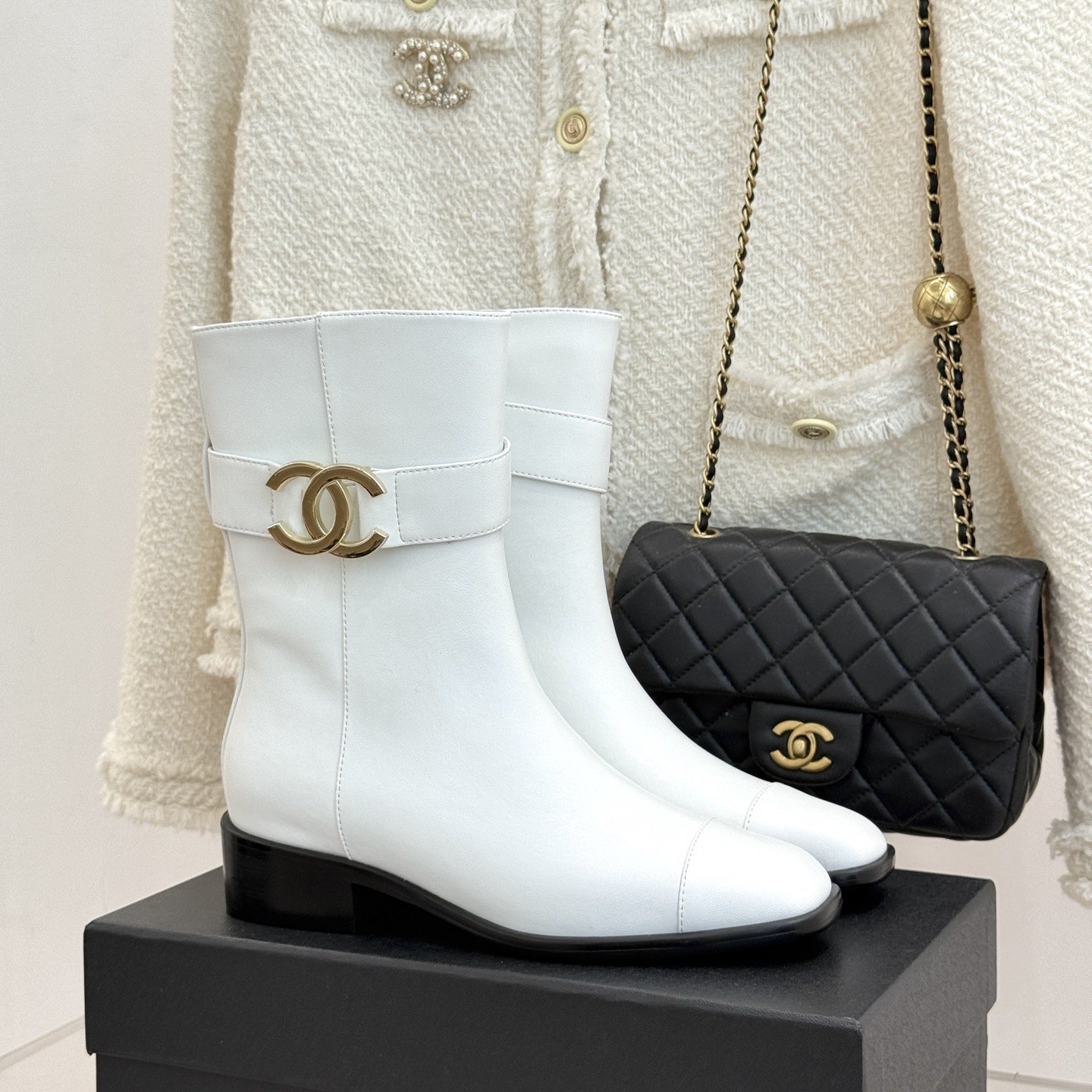 CHANEL Double C Metal Buckle Strap Riding Short Boots in Genuine Cowhide with Lambskin Lining and Italian Leather Sole