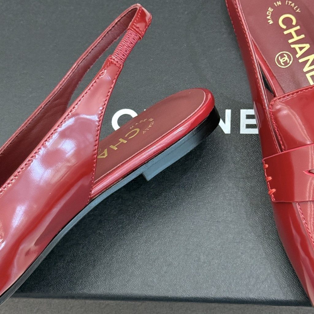 CHANEL Double C Square-Toe Patent Flat Loafer Slippers in Genuine Lambskin with Italian Leather Sole