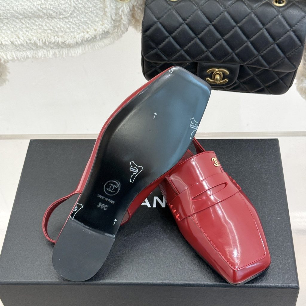 CHANEL Double C Square-Toe Patent Flat Loafer Slippers in Genuine Lambskin with Italian Leather Sole