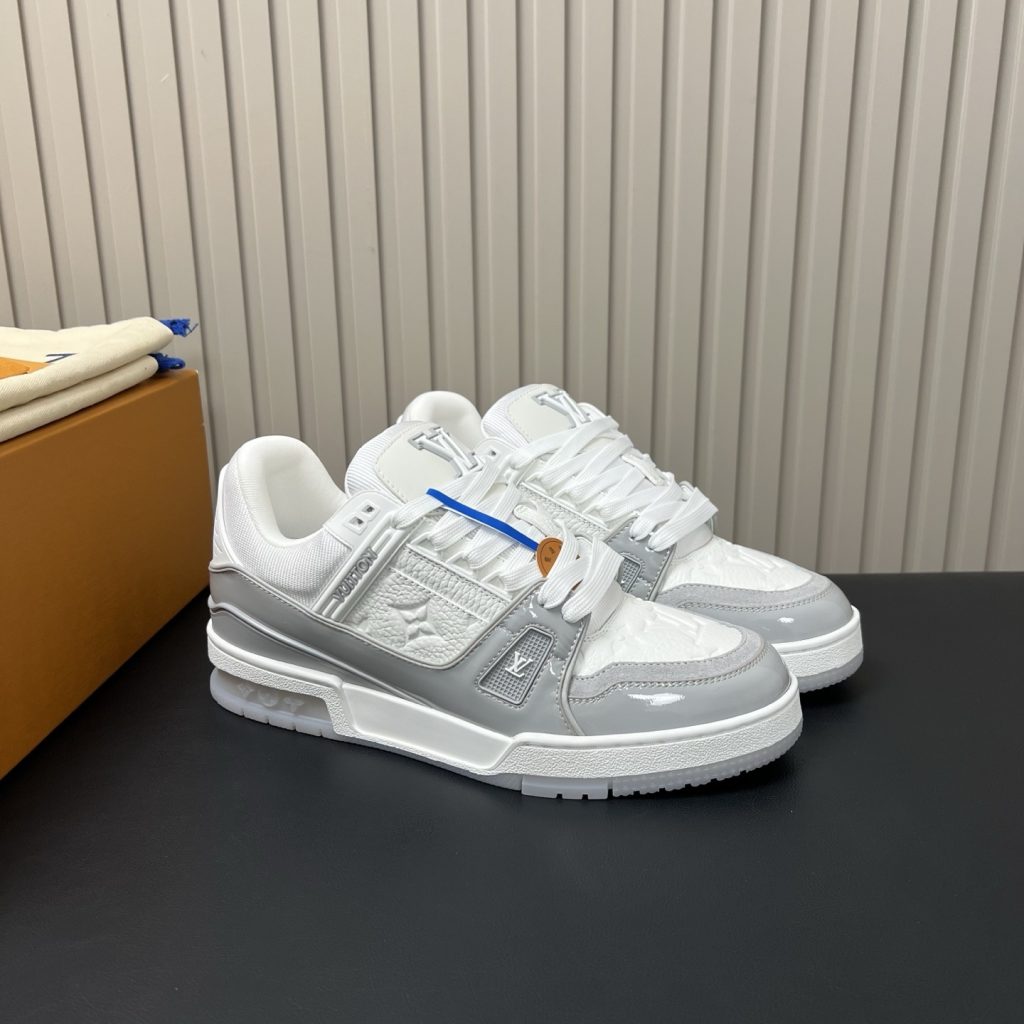 LOUIS VUITTON Trainer Style Sneakers in Genuine Calfskin with TPU Sole