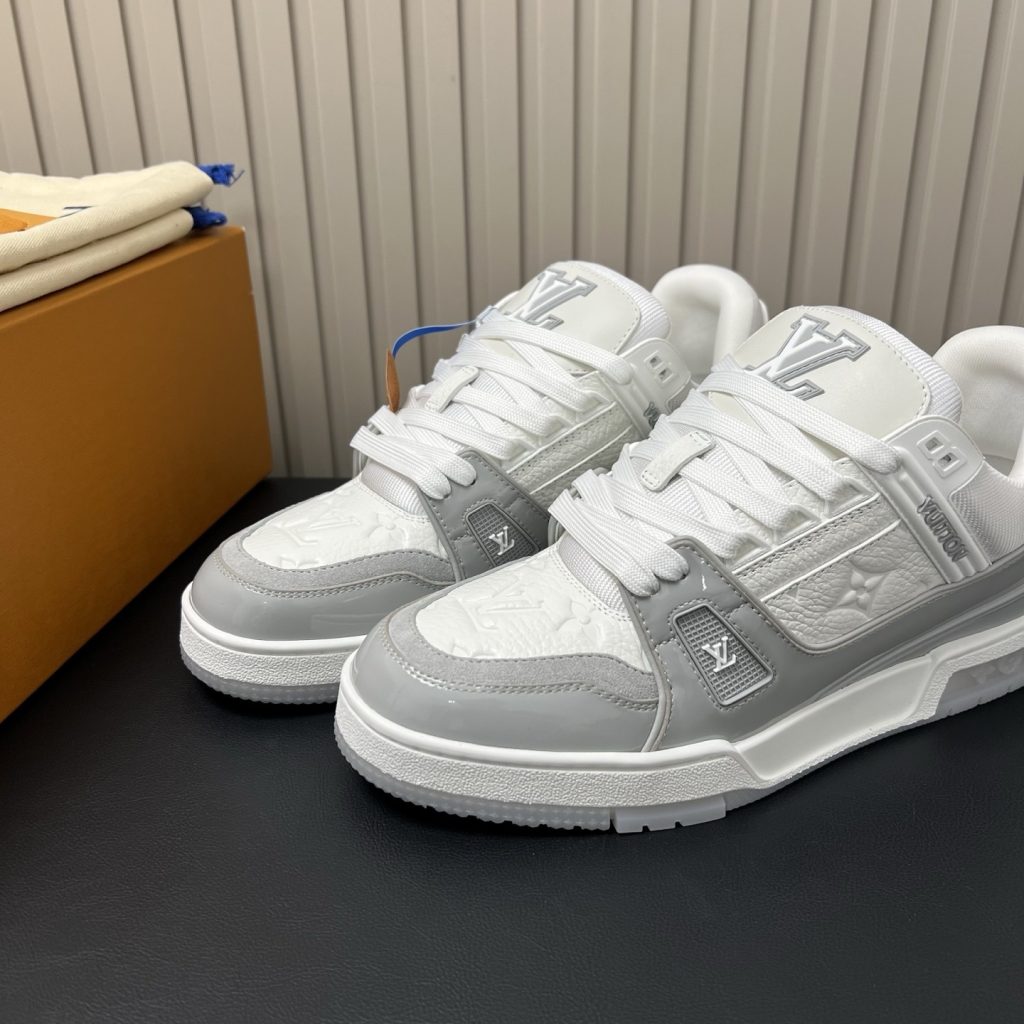 LOUIS VUITTON Trainer Style Sneakers in Genuine Calfskin with TPU Sole