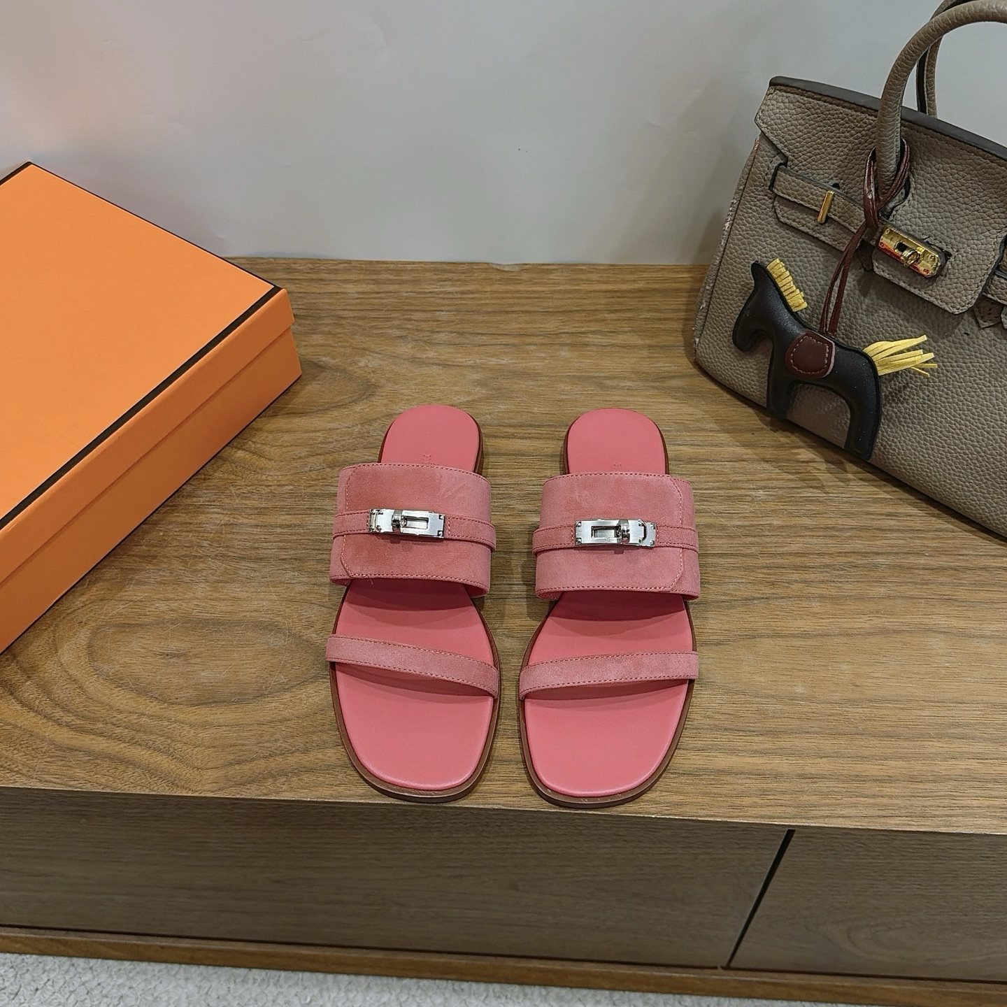 HERMES Thick-Sole Platform Shoes in Genuine Calfskin with Wool Lining and Italian Leather Sole