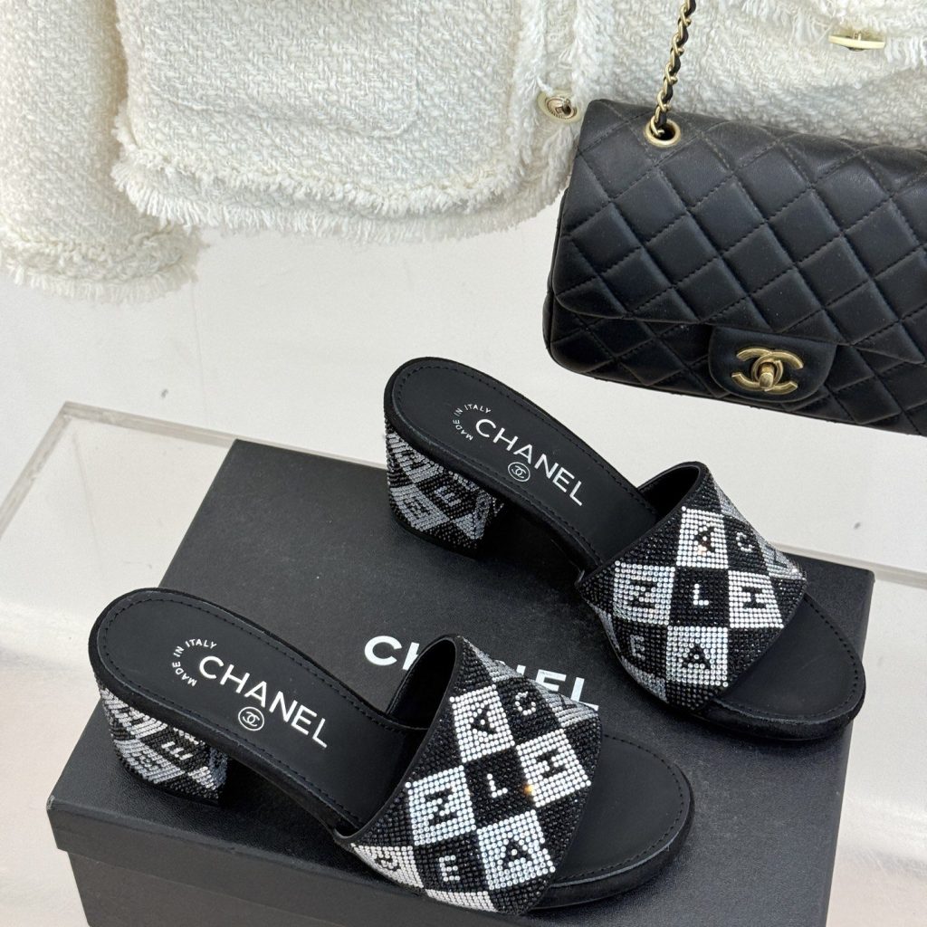 CHANEL Classic Crystal Double C Letter Slippers in Genuine Lambskin with Italian Leather Sole