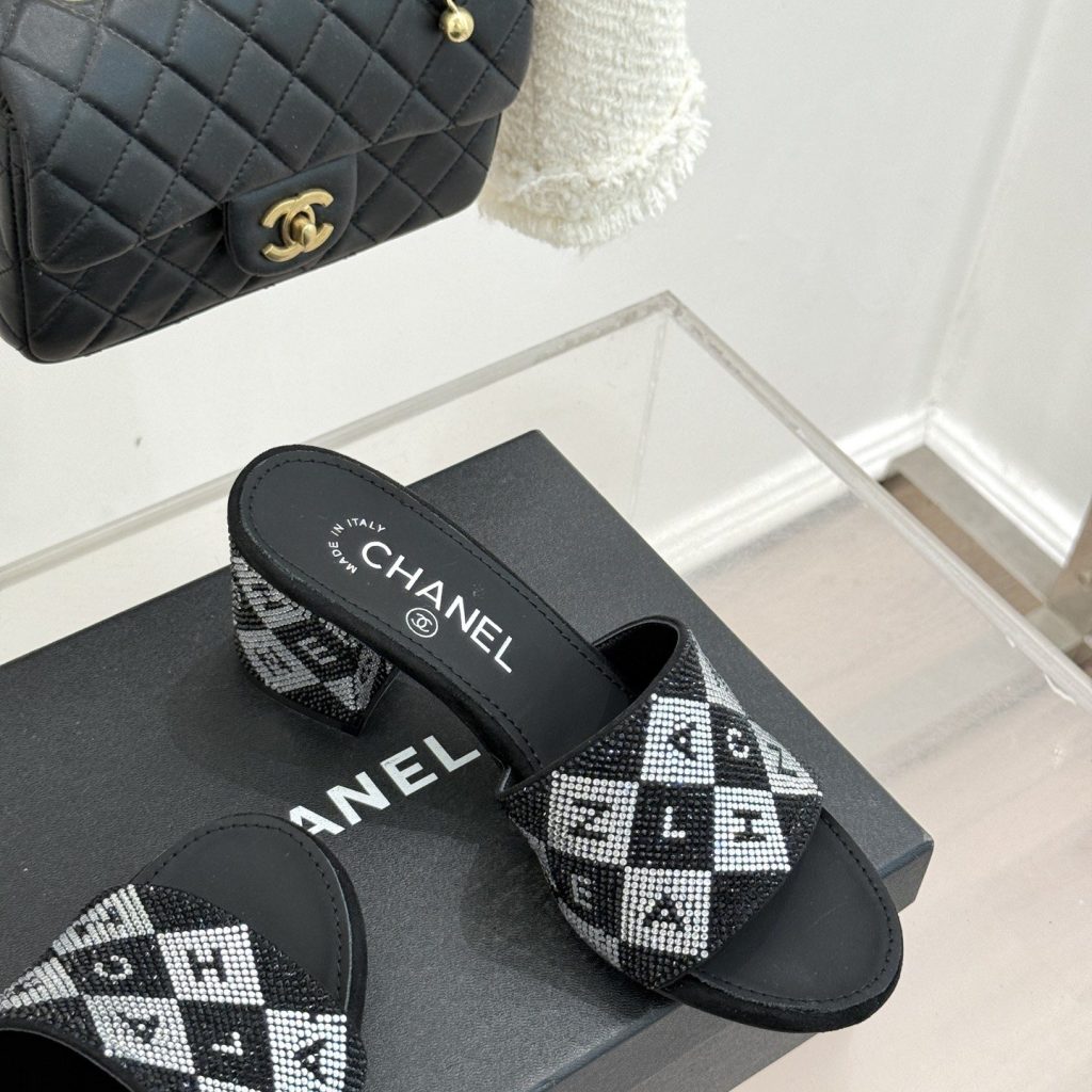CHANEL Classic Crystal Double C Letter Slippers in Genuine Lambskin with Italian Leather Sole