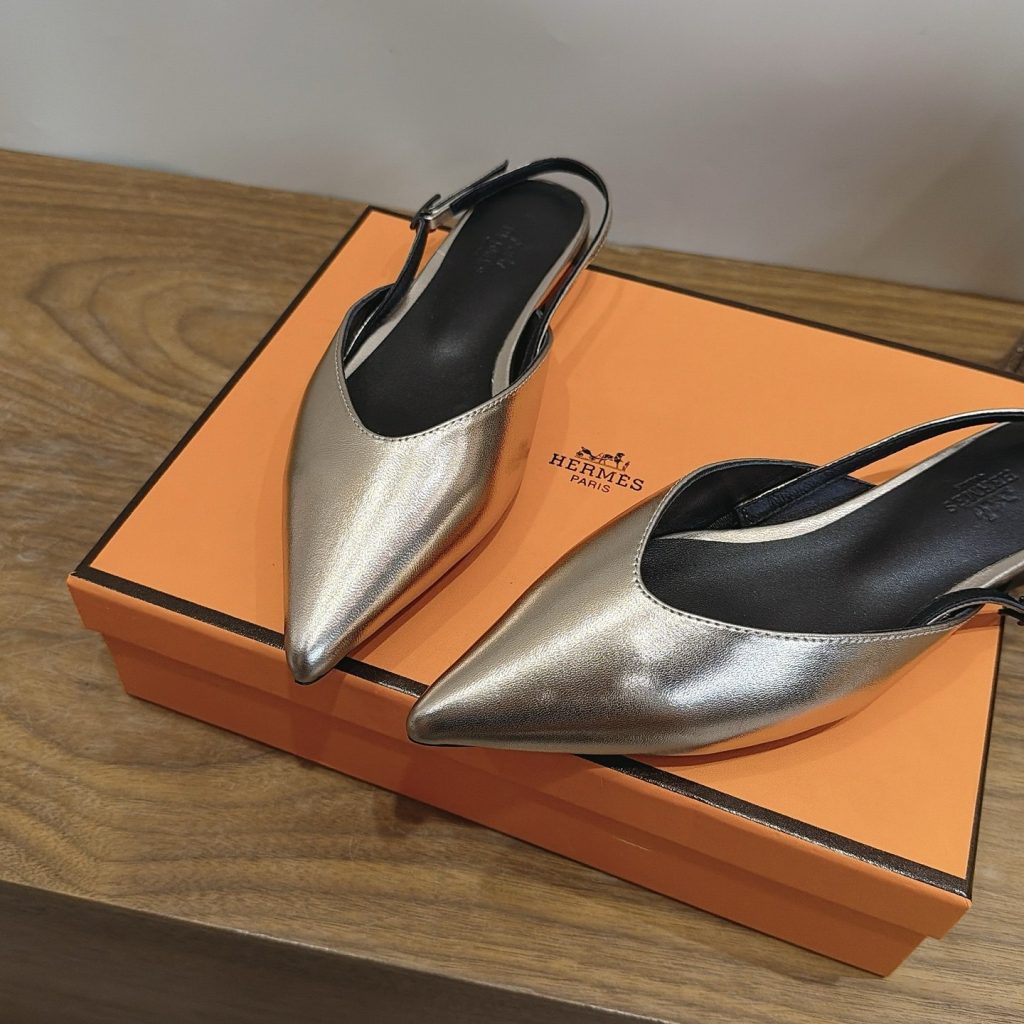 Hermes Eclair Pointed Toe Backless Slingback Flats in Genuine Calfskin with Wool Lining and Italian Leather Sole