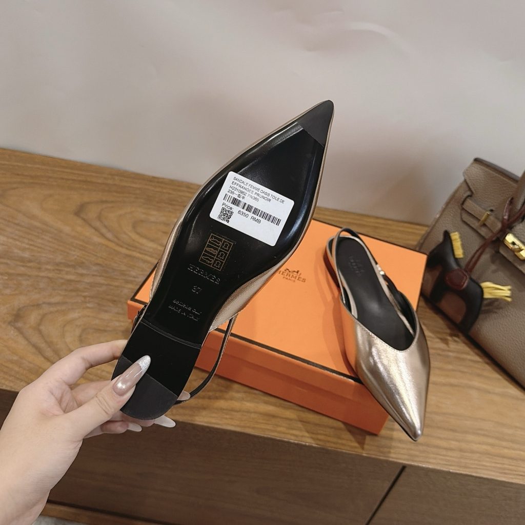 Hermes Eclair Pointed Toe Backless Slingback Flats in Genuine Calfskin with Wool Lining and Italian Leather Sole