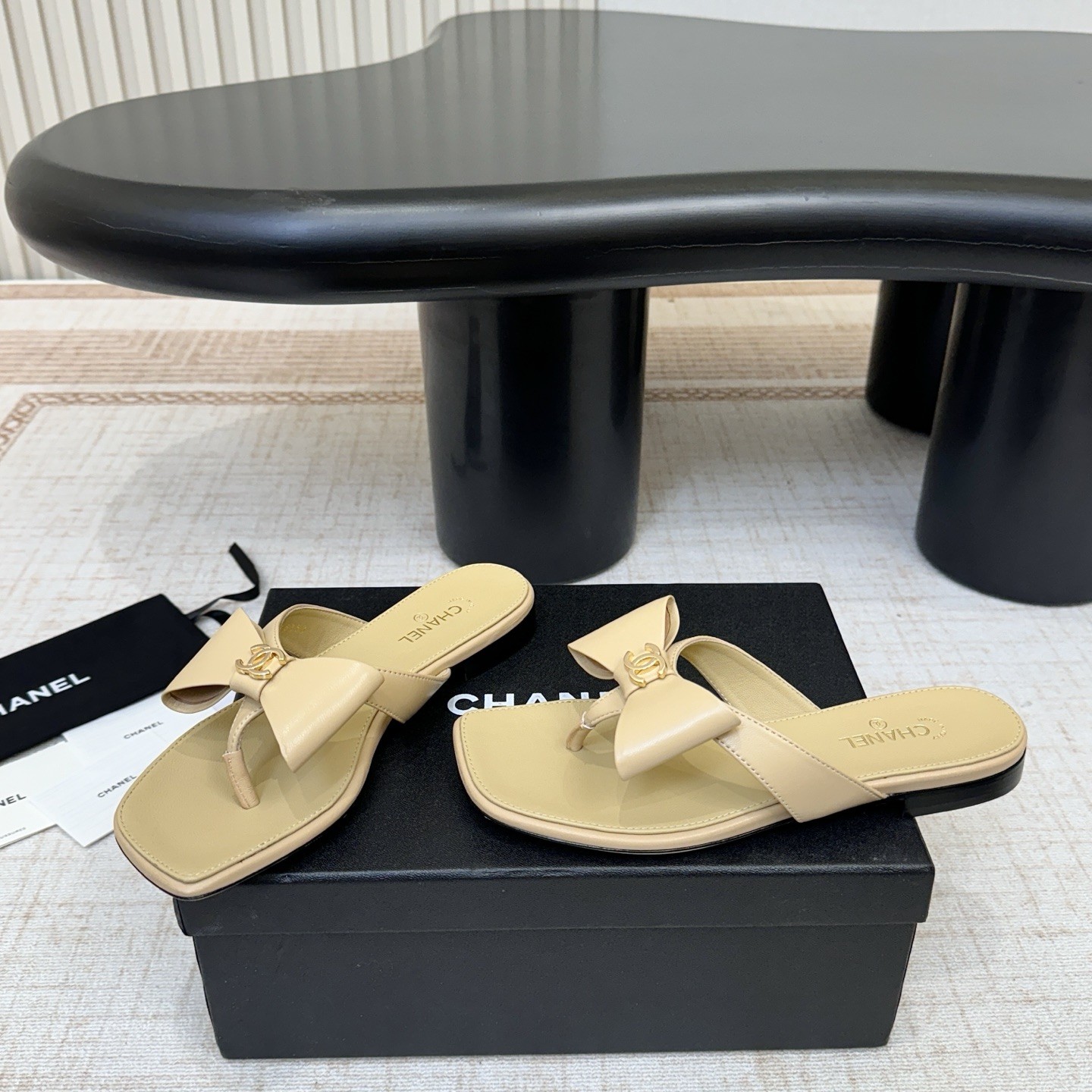 Chanel Double C Chain Ribbon Bow Toe-Post Flat Slippers in Suede and Lamb Leather Sole