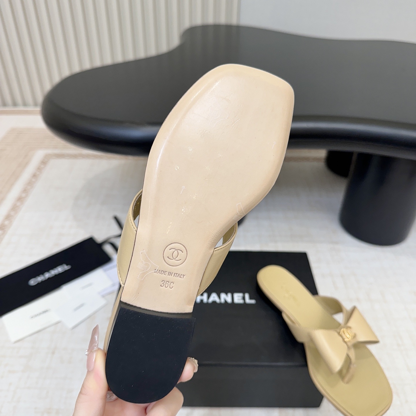 Chanel Double C Chain Ribbon Bow Toe-Post Flat Slippers in Suede and Lamb Leather Sole