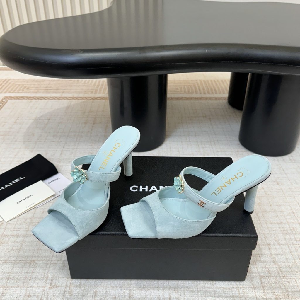 Chanel Camellia Square-Toe High-Heel Thong Sandals Pebbled Calfskin Lambskin Edition 2