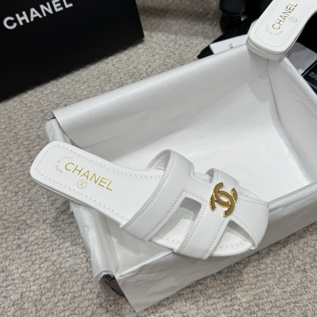Chanel Double C Logo Roman Flat Sandals Italian Calfskin Goatskin Lining Edition 2