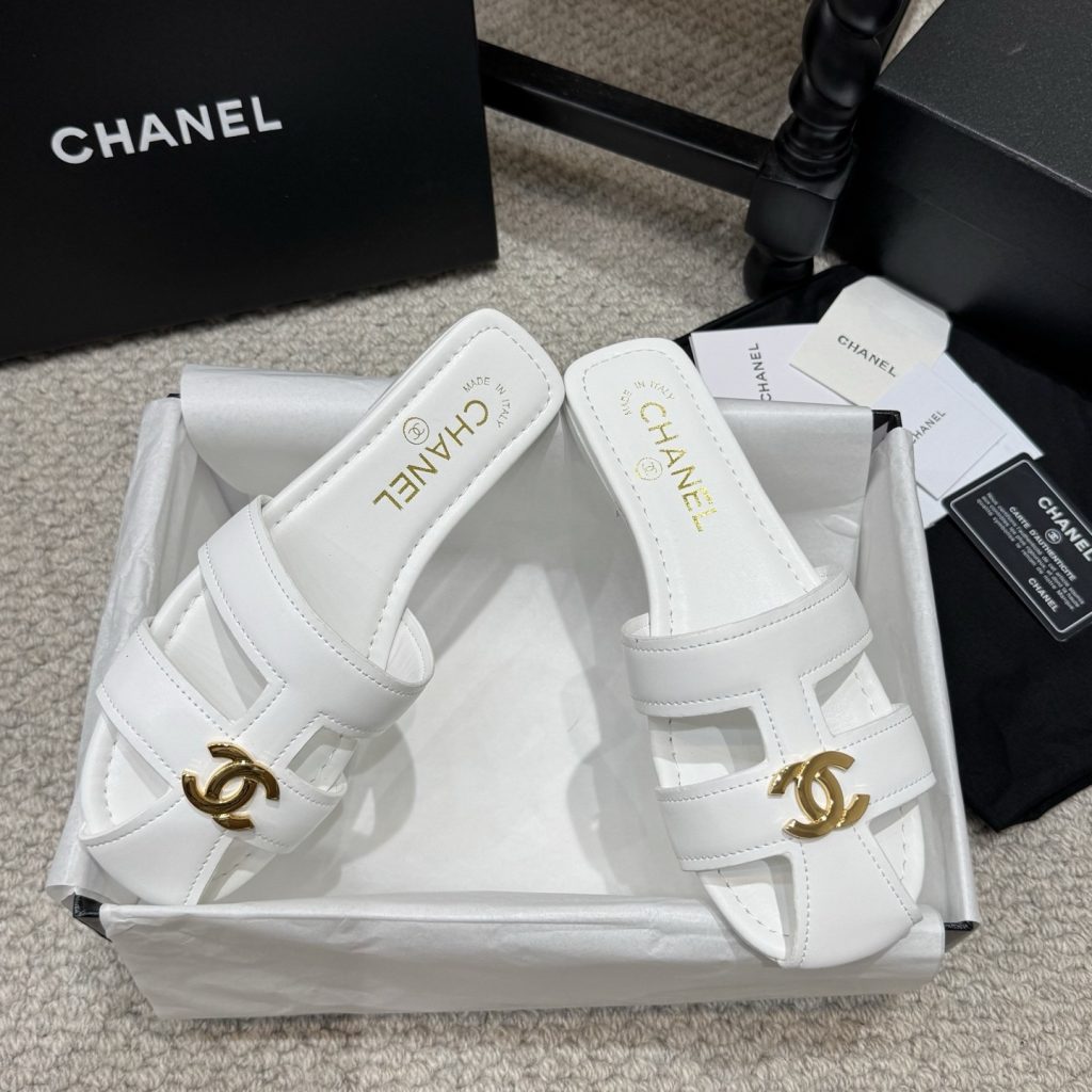 Chanel Double C Logo Roman Flat Sandals Italian Calfskin Goatskin Lining Edition 2