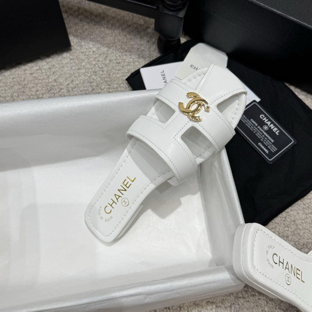 Chanel Double C Logo Roman Flat Sandals Italian Calfskin Goatskin Lining Edition 2
