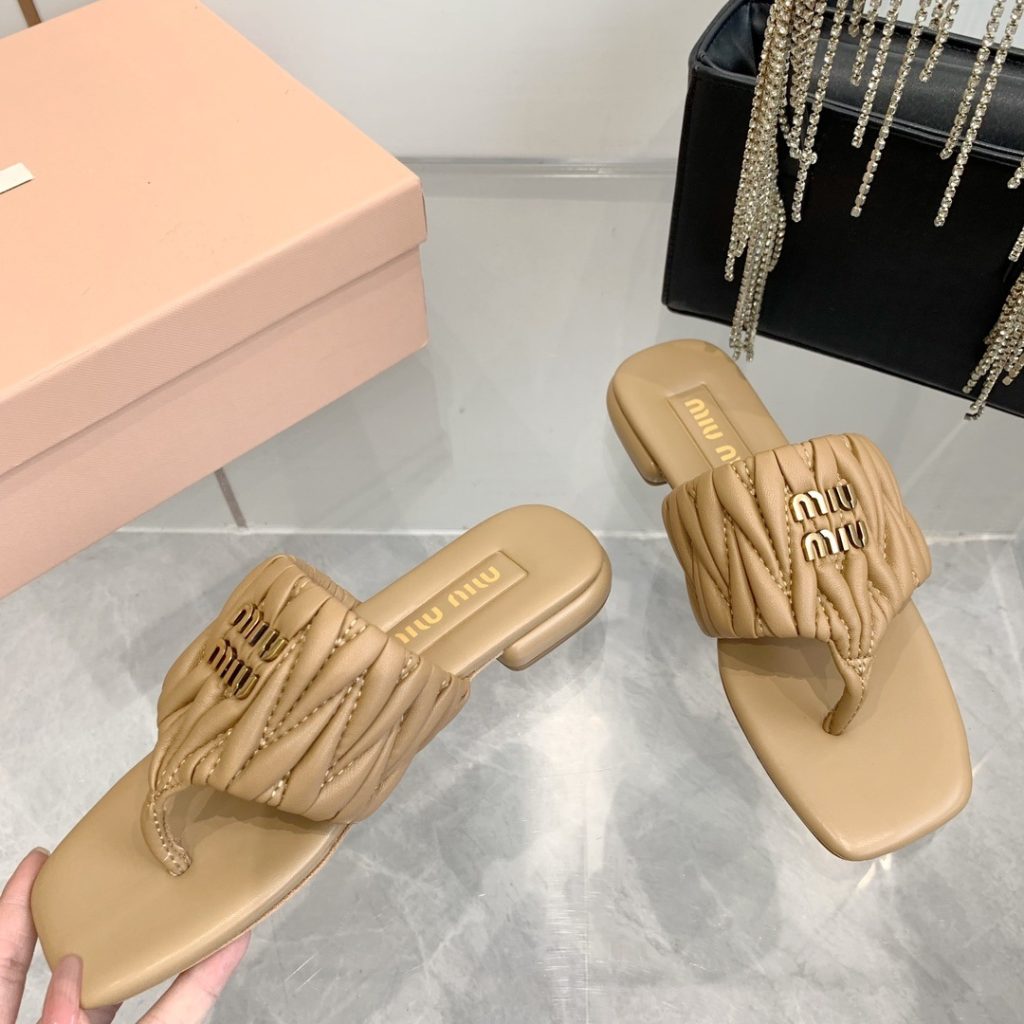 Miu Miu Quilted Flat Sandals in Lambskin with Italian Leather Sole