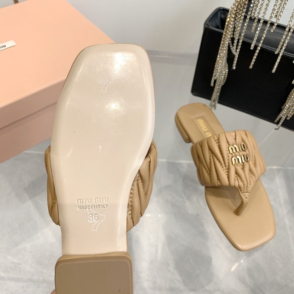 Miu Miu Quilted Flat Sandals in Lambskin with Italian Leather Sole