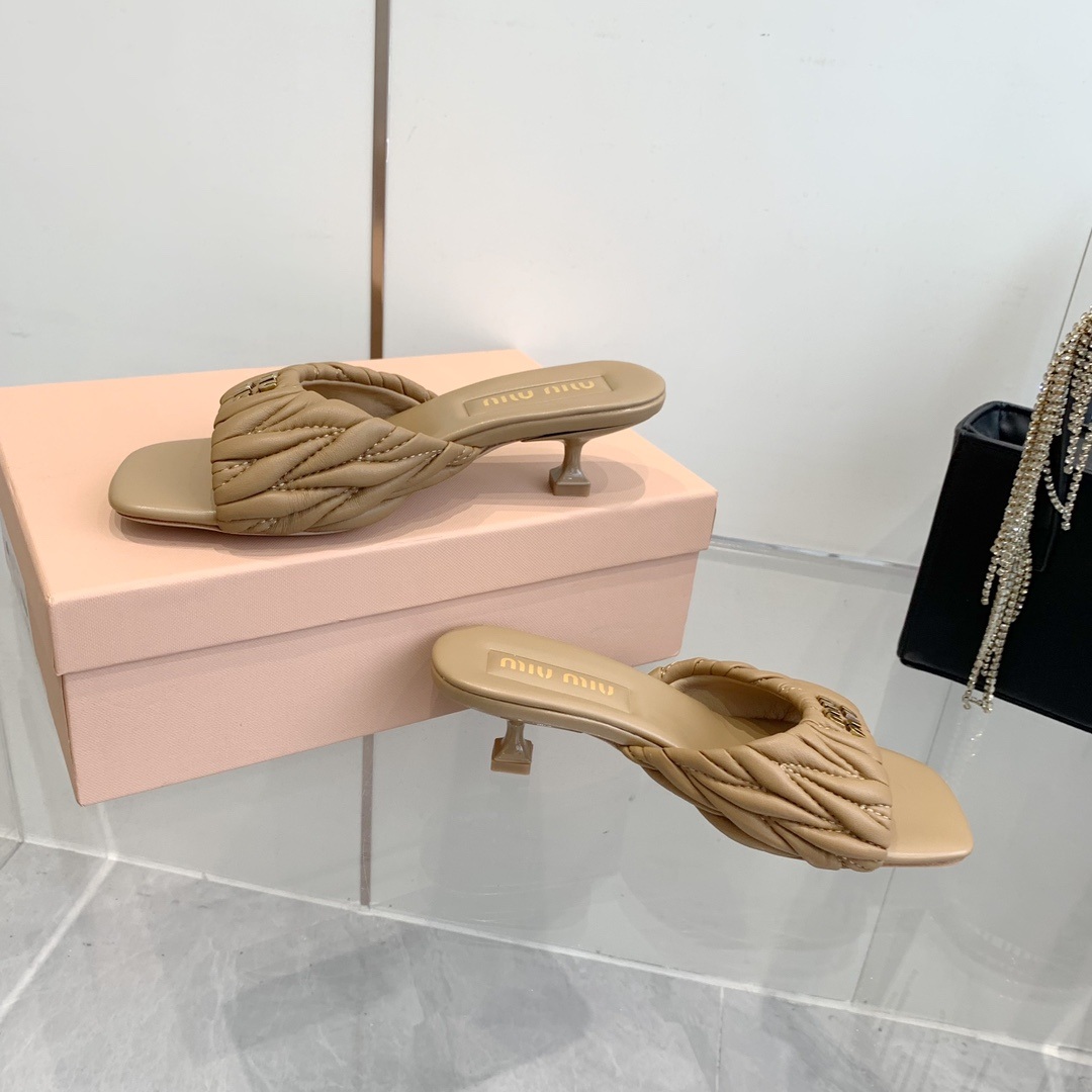 Miu Miu Quilted Lambskin Flat Sandals with Italian Leather Sole